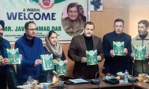 Jammu: जुगल ने शास्त्री नगर श्मशान घाट समिति को एम्बुलेंस समर्पित की