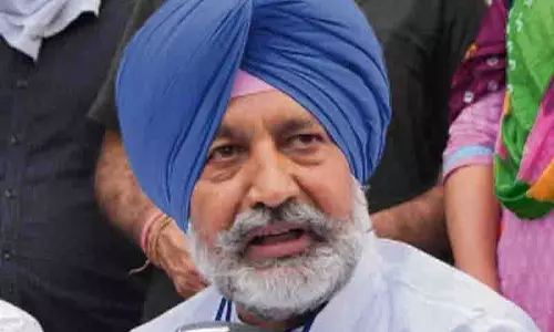 Mohali ऑटिज्म सेंटर की उपेक्षा, पूर्व मंत्री ने आप सरकार की आलोचना की Mohali ऑटिज्म सेंटर की उपेक्षा, पूर्व मंत्री ने आप सरकार की आलोचना की