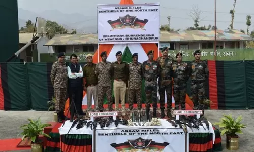 राज्यपाल की अपील के बाद Zomi और कुकी समुदायों ने स्वेच्छा से लूटे गए पुलिस हथियार सौंपे