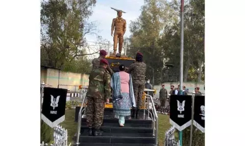 Jammu: कैप्टन तुषार को उनके शहादत दिवस पर भावभीनी श्रद्धांजलि