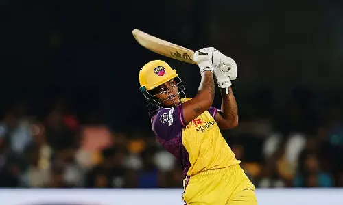 WPL 2025: यूपी वारियर्स ने दिल्ली कैपिटल्स को 33 रनों से हराया