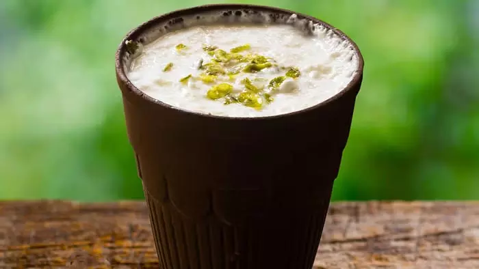 Mahashivratri 2025: महादेव को लगाएं घर में बनी ठंडाई का भोग, आसान रेसिपी Mahashivratri 2025: महादेव को लगाएं घर में बनी ठंडाई का भोग, आसान रेसिपी