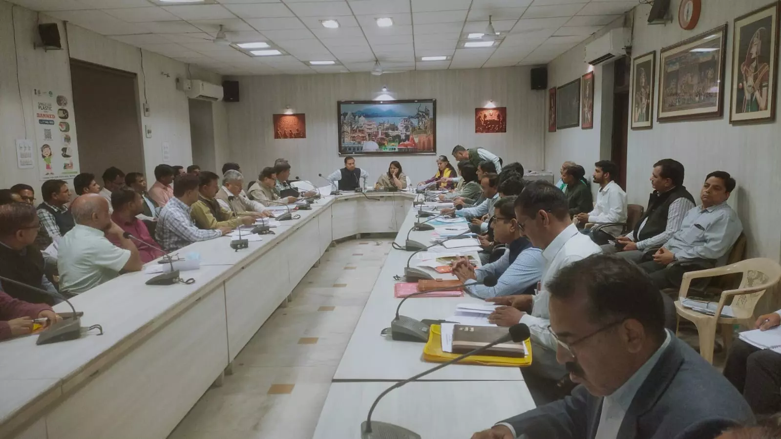 Ajmer जिले से संबंधित तमाम बजट घोषणाओं के कार्यो में गति लाए जाने के निर्देश Ajmer जिले से संबंधित तमाम बजट घोषणाओं के कार्यो में गति लाए जाने के निर्देश