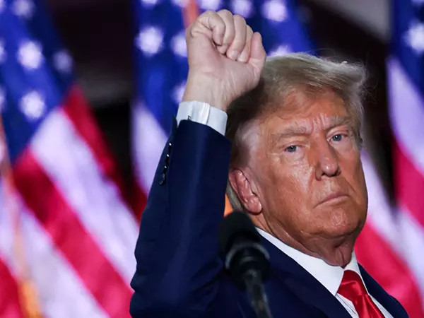 Trump ने बिडेन द्वारा चुने गए अमेरिकी जनरल की जगह रज़िन को नियुक्त किया Trump ने बिडेन द्वारा चुने गए अमेरिकी जनरल की जगह रज़िन को नियुक्त किया