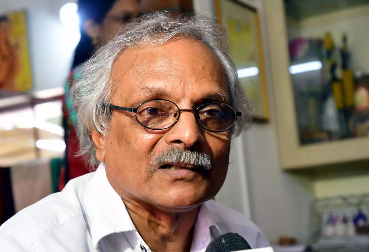 Kerala : लेखकों को राजनीतिक दलों के समर्थन की जरूरत नहीं Kerala : लेखकों को राजनीतिक दलों के समर्थन की जरूरत नहीं