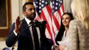 अमेरिकी सीनेट ने ट्रंप के FBI निदेशक के रूप में काश पटेल की नियुक्ति पुष्टि की अमेरिकी सीनेट ने ट्रंप के FBI निदेशक के रूप में काश पटेल की नियुक्ति पुष्टि की