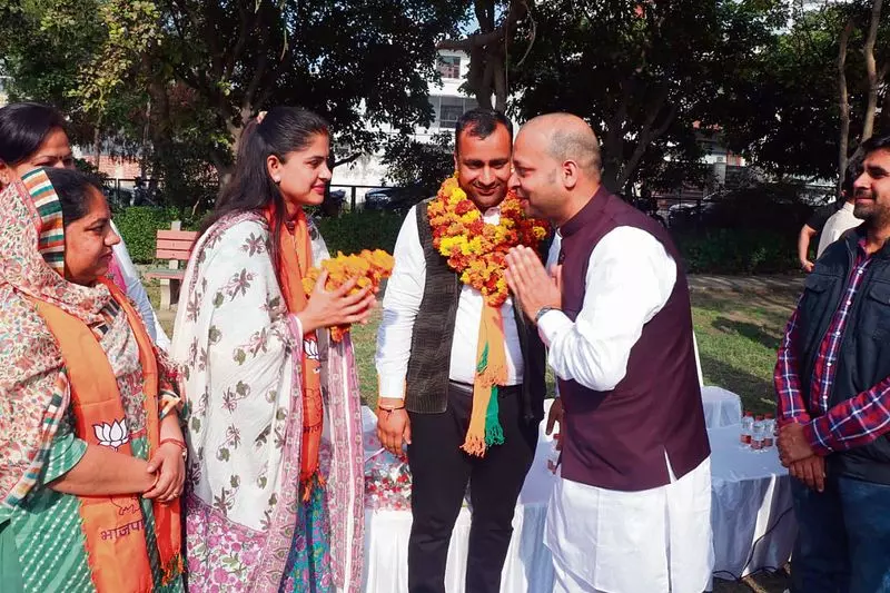 Haryana : भाजपा ने उम्मीदवारों के नामांकन का कार्यक्रम तय किया Haryana : भाजपा ने उम्मीदवारों के नामांकन का कार्यक्रम तय किया