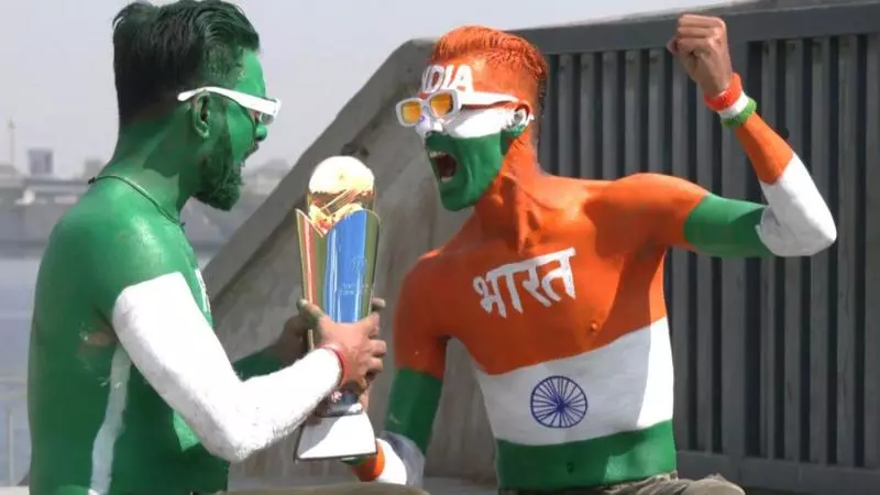 भारत-पाकिस्तान के महामुकाबले में पाकिस्तान ने जीता टॉस, रोहित सेना की पहले बल्लेबाजी भारत-पाकिस्तान के महामुकाबले में पाकिस्तान ने जीता टॉस, रोहित सेना की पहले बल्लेबाजी