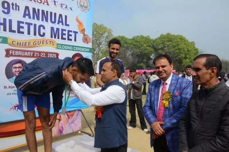 Haryana : सिरसा कॉलेज में 19वें वार्षिक खेल समारोह का शुभारंभ Haryana : सिरसा कॉलेज में 19वें वार्षिक खेल समारोह का शुभारंभ