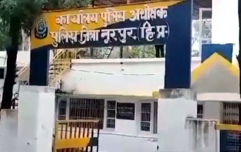 Noorpur police ने नशा तस्करों पर शिकंजा कसा Noorpur police ने नशा तस्करों पर शिकंजा कसा