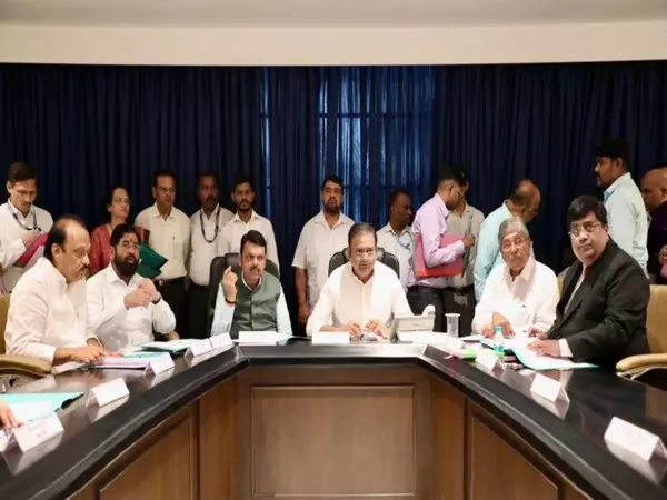 Maharashtra: राज्य विधानमंडल का सत्र 3 मार्च से शुरू होगा, बजट 10 मार्च को Maharashtra: राज्य विधानमंडल का सत्र 3 मार्च से शुरू होगा, बजट 10 मार्च को