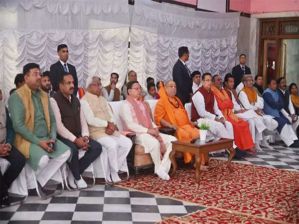 प्रधानमंत्री मोदी के मन की बात कार्यक्रम से लोगों को मिलती है प्रेरणा: CM Dhami प्रधानमंत्री मोदी के मन की बात कार्यक्रम से लोगों को मिलती है प्रेरणा: CM Dhami