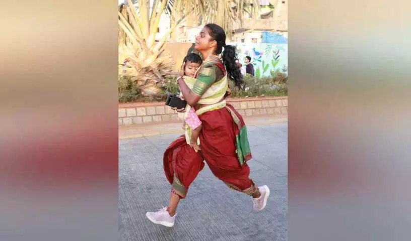 Taneera Saree रन ने परंपरा और फिटनेस के जश्न में 3,000 से अधिक महिलाओं को एकजुट किया Taneera Saree रन ने परंपरा और फिटनेस के जश्न में 3,000 से अधिक महिलाओं को एकजुट किया
