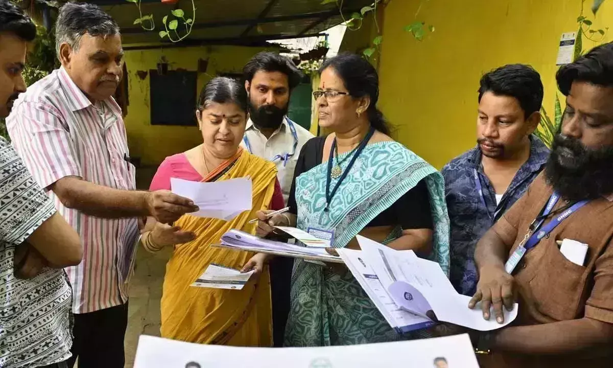 Telangana: जाति जनगणना के लिए नामांकन का अंतिम मौका Telangana: जाति जनगणना के लिए नामांकन का अंतिम मौका