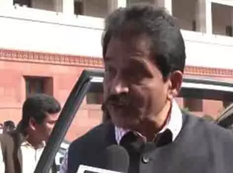 केसी वेणुगोपाल ने ASHA कार्यकर्ताओं के विरोध को लेकर केरल की एलडीएफ सरकार की आलोचना की केसी वेणुगोपाल ने ASHA कार्यकर्ताओं के विरोध को लेकर केरल की एलडीएफ सरकार की आलोचना की