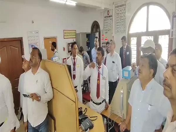 भारतीय रेलवे ने पूर्वोत्तर में विद्युतीकरण के साथ स्थिरता को आगे बढ़ाया भारतीय रेलवे ने पूर्वोत्तर में विद्युतीकरण के साथ स्थिरता को आगे बढ़ाया
