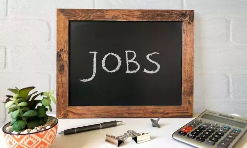 जम्मू-कश्मीर के कठुआ में मेगा जॉब फेयर में 1,100 से अधिक उम्मीदवारों को प्लेसमेंट लेटर मिले जम्मू-कश्मीर के कठुआ में मेगा जॉब फेयर में 1,100 से अधिक उम्मीदवारों को प्लेसमेंट लेटर मिले