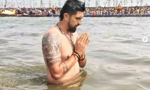 Ishant Sharma ने महाकुंभ में पवित्र डुबकी लगाई, तस्वीरें शेयर कीं Ishant Sharma ने महाकुंभ में पवित्र डुबकी लगाई, तस्वीरें शेयर कीं