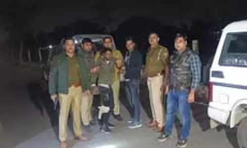कासना पुलिस और बदमाश के बीच मुठभेड़, बदमाश घायल कासना पुलिस और बदमाश के बीच मुठभेड़, बदमाश घायल