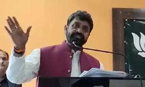 अखिलेश यादव के पास सकारात्मक ऊर्जा का अभाव : दयाशंकर मिश्रा