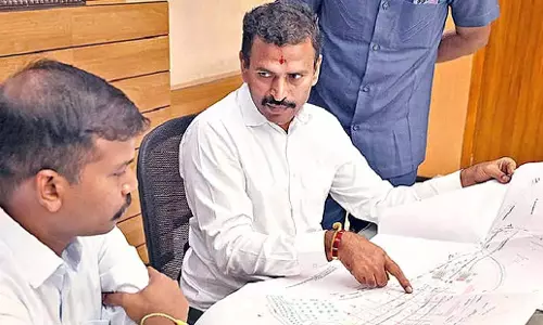 Andhra: वोण्टिमिट्टा ब्रह्मोत्सवम की व्यवस्थाओं की समीक्षा की गई