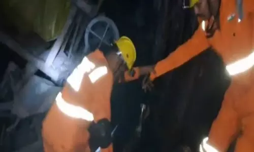 लोकसभा में राहुल गांधी ने SLBC सुरंग ढहने पर चर्चा के लिए तेलंगाना मुख्यमंत्री को फोन किया