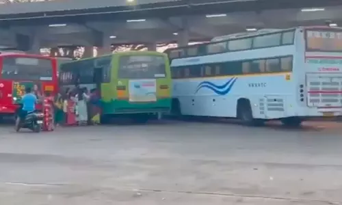 Belagavi: सीमा विवाद बढ़ने से कर्नाटक-महाराष्ट्र के बीच बस सेवाएं प्रभावित