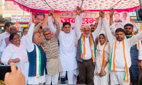Haryana : निचले इंजन घोटाले में लिप्त थे, ऊपरी इंजन उन्हें बचाते रहे Haryana : निचले इंजन घोटाले में लिप्त थे, ऊपरी इंजन उन्हें बचाते रहे