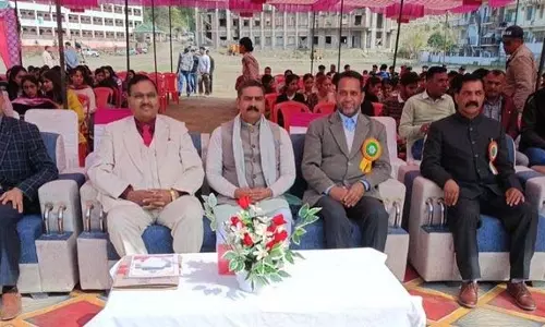 MLA ने छात्रों से प्रकृति संरक्षण और नशे से दूर रहने का आग्रह किया