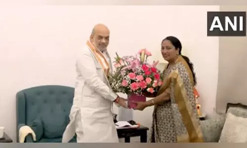 Delhi CM ने विधानसभा सत्र शुरू होने से एक दिन पहले अमित शाह से मुलाकात की