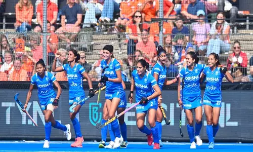 महिला एफआईएच प्रो लीग: भारत ने जर्मनी पर 1-0 से जीत दर्ज कर बदला लिया महिला एफआईएच प्रो लीग: भारत ने जर्मनी पर 1-0 से जीत दर्ज कर बदला लिया