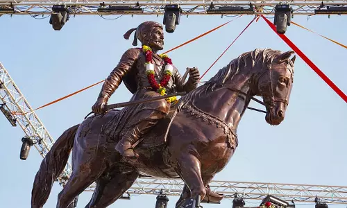Shivaji Maharaj: किलों के लिए महाराष्ट्र का प्रतिनिधिमंडल पेरिस पहुंचा