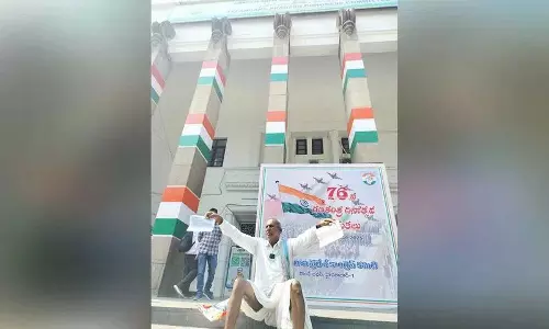 Gandhi Bhawan के सामने धरने पर बैठे किसान को मिला बोनस का भुगतान