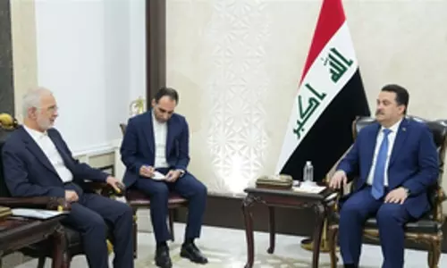 Iraqi PM और ईरानी गृह मंत्री ने द्विपक्षीय संबंधों पर की चर्चा Iraqi PM और ईरानी गृह मंत्री ने द्विपक्षीय संबंधों पर की चर्चा