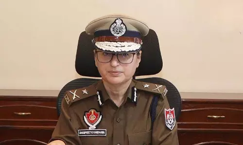 Dhanpreet ने शहर की पहली महिला पुलिस आयुक्त के रूप में कार्यभार संभाला