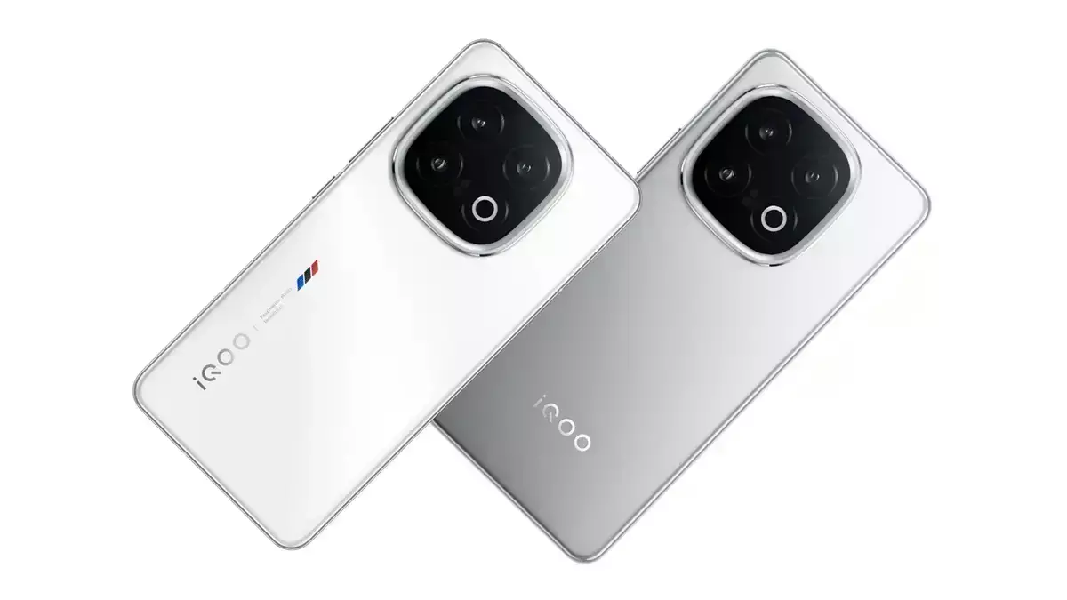 iQOO 15 Pro पहली बार हुआ लीक, 2K डिस्प्ले, 7000mAh बैटरी