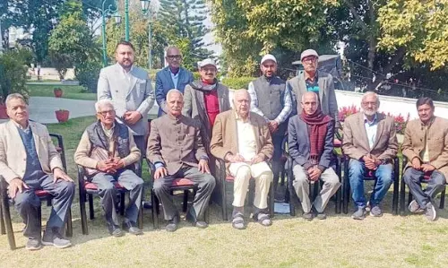 बिलावर जिला आंदोलन प्रतिनिधिमंडल ने Dr. Farooq से मुलाकात की, जिले का दर्जा देने की मांग की