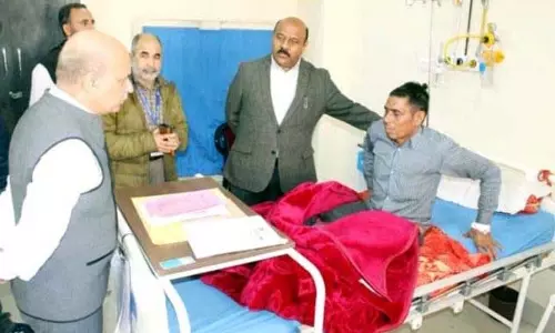 उपमुख्यमंत्री ने GMC Jammu का दौरा किया, कामकाज की समीक्षा की उपमुख्यमंत्री ने GMC Jammu का दौरा किया, कामकाज की समीक्षा की