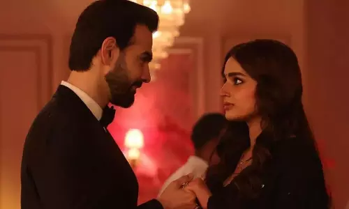 Ayesha Khan ने दिल को रफू कर लेई पर अपने यादगार अनुभव के बारे में बात की Ayesha Khan ने दिल को रफू कर लेई पर अपने यादगार अनुभव के बारे में बात की