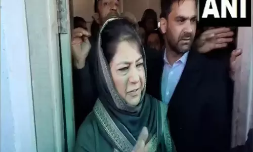 मैं सीएम उमर अब्दुल्ला और J-K विधानसभा के स्पीकर से सदस्यों के बिलों का सम्मान करने का आग्रह करती हूं: महबूबा मुफ्ती