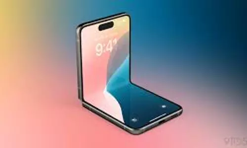 Apple का पहला फोल्डेबल फोन होगा हाइब्रिड डिवाइस
