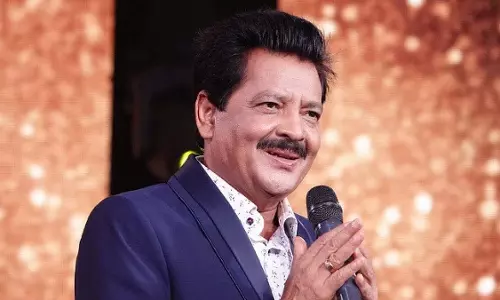 Udit Narayan को विशेष अतिथि के रूप में आमंत्रित करने पर इंडियन आइडल निर्माताओं की आलोचना Udit Narayan को विशेष अतिथि के रूप में आमंत्रित करने पर इंडियन आइडल निर्माताओं की आलोचना