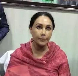 अजमेर में उपमुख्यमंत्री दीया कुमारी ने राज्य बजट के क्रियान्वयन के लिए अधिकारियों को दिए निर्देश अजमेर में उपमुख्यमंत्री दीया कुमारी ने राज्य बजट के क्रियान्वयन के लिए अधिकारियों को दिए निर्देश