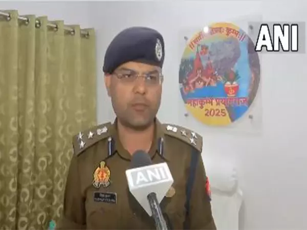 महाकुंभ: भ्रामक सामग्री फैलाने के आरोप में 140 सोशल मीडिया हैंडल के खिलाफ 13 FIR दर्ज महाकुंभ: भ्रामक सामग्री फैलाने के आरोप में 140 सोशल मीडिया हैंडल के खिलाफ 13 FIR दर्ज