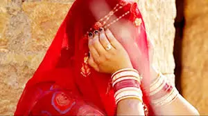 Maharajganj: नवविवाहिता ने डॉक्टर पति समेत 7 पर दर्ज कराया केस Maharajganj: नवविवाहिता ने डॉक्टर पति समेत 7 पर दर्ज कराया केस