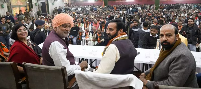 CM ने रादौर के मतदाताओं से कहा सुनिश्चित करें कि कांग्रेस नगर निगम चुनाव में शून्य पर आउट हो CM ने रादौर के मतदाताओं से कहा सुनिश्चित करें कि कांग्रेस नगर निगम चुनाव में शून्य पर आउट हो