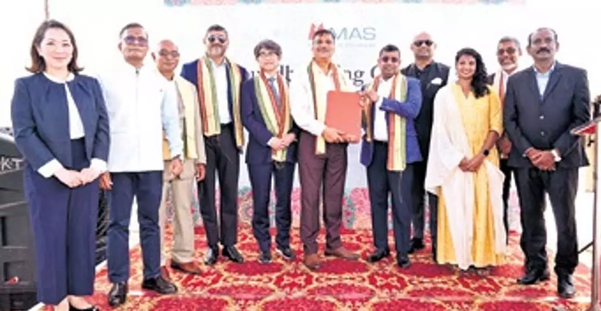 Odisha: एमएएस होल्डिंग्स ने ओडिशा में परिधान पार्क के लिए जमीन तैयार की Odisha: एमएएस होल्डिंग्स ने ओडिशा में परिधान पार्क के लिए जमीन तैयार की