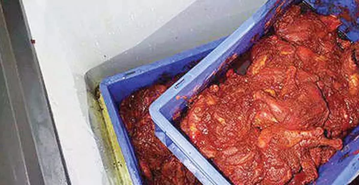 Telangana: खाद्य सुरक्षा अधिकारियों ने मंडी में छापा मारा Telangana: खाद्य सुरक्षा अधिकारियों ने मंडी में छापा मारा