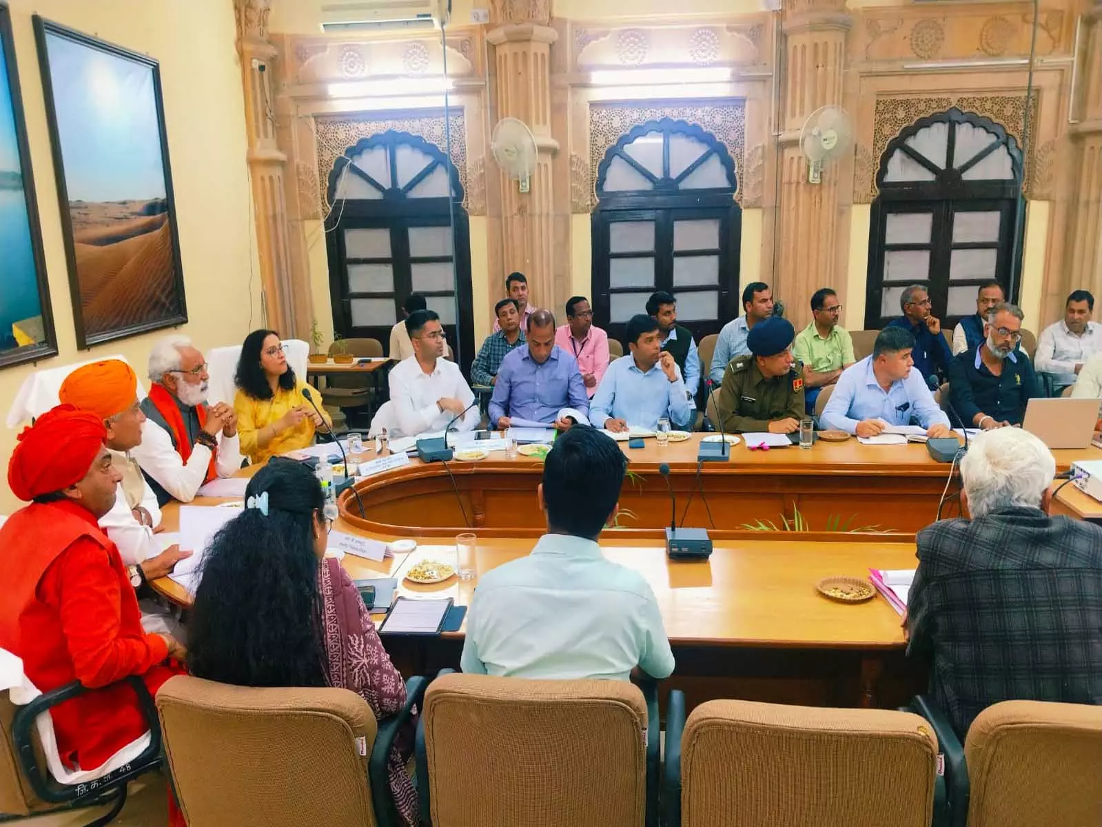 Jaipur: कार्यों में लाए गति, नियमित एवं प्रभावी करें मॉनिटरिंग - जिला प्रभारी सचिव Jaipur: कार्यों में लाए गति, नियमित एवं प्रभावी करें मॉनिटरिंग - जिला प्रभारी सचिव