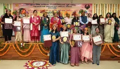 Haryana : यमुनानगर की निजी कंपनी के डिजाइन चुराने के मामले में कोर्ट ने 5 लोगों को 2 साल की सश्रम कारावास Haryana : यमुनानगर की निजी कंपनी के डिजाइन चुराने के मामले में कोर्ट ने 5 लोगों को 2 साल की सश्रम कारावास